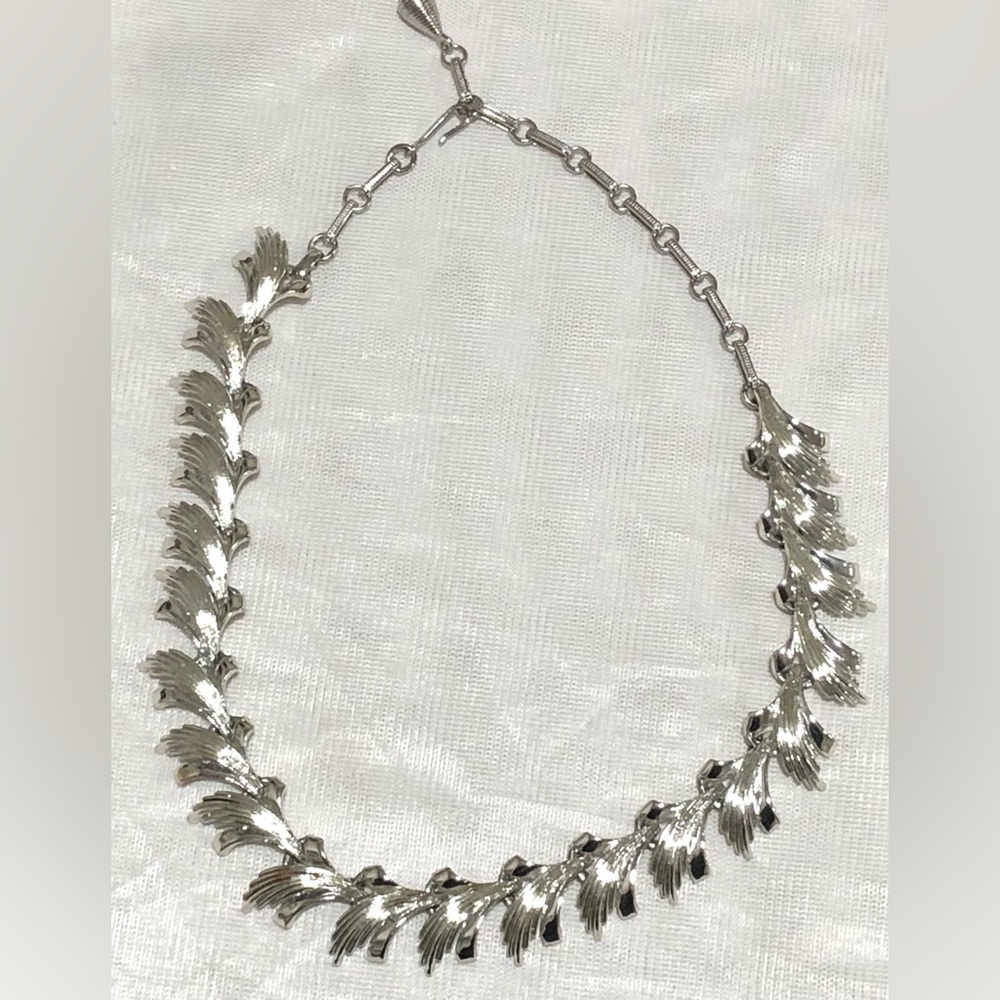 Coro Silver Tone Choker 15” - 16”